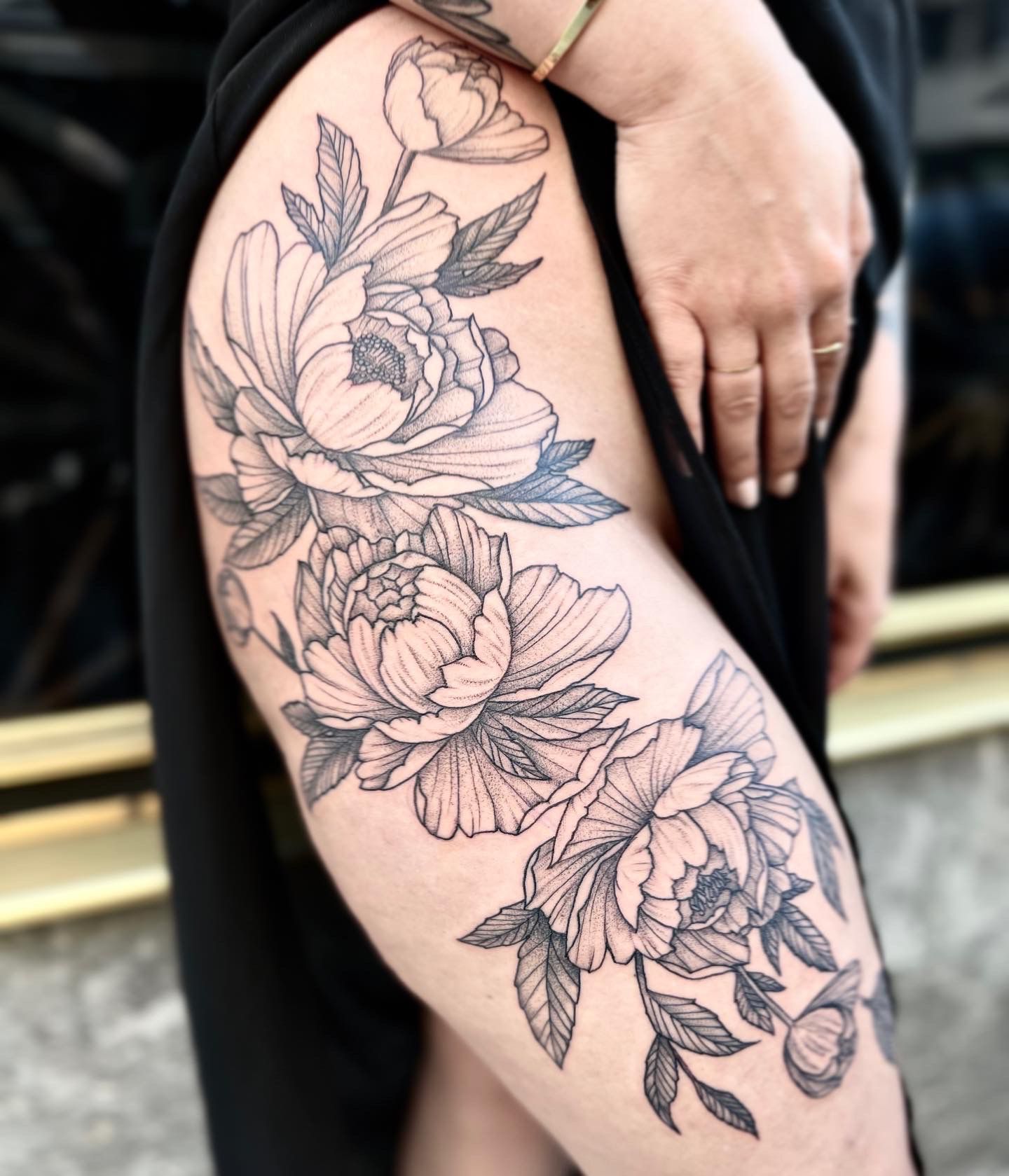 tatouage fleurs pivoines